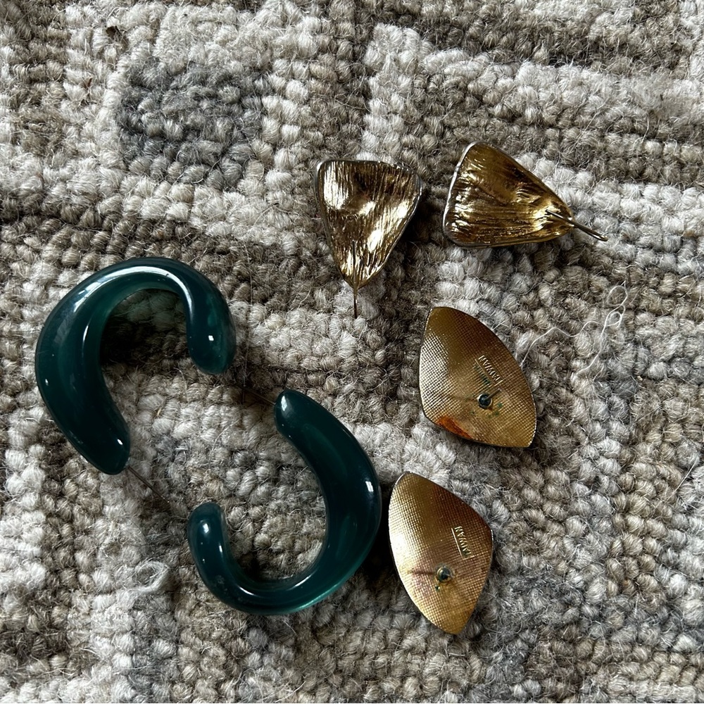 80’s earring bundle - Picture 2 of 2